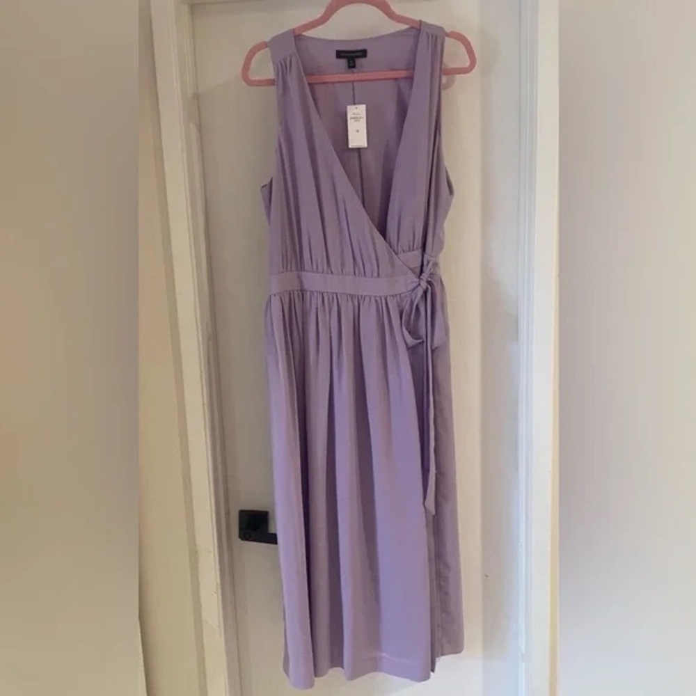 Banana Republic Purple Sleeveless V-Neck Midi Dress